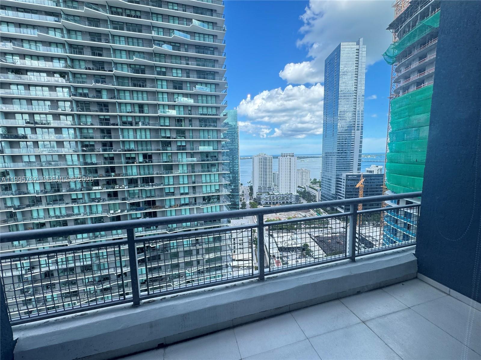 60 SW 13th St #2606, Miami FL 33130