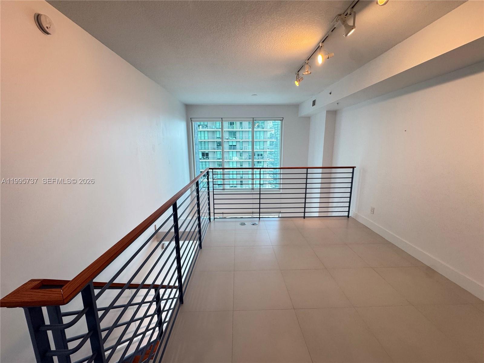 60 SW 13th St #2606, Miami FL 33130
