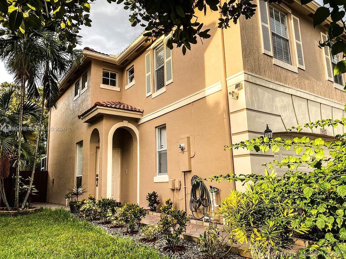 3657 Asperwood Cir, Coconut Creek FL 33073