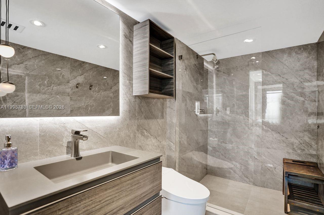 90 Alton Rd #2701, Miami Beach FL 33139