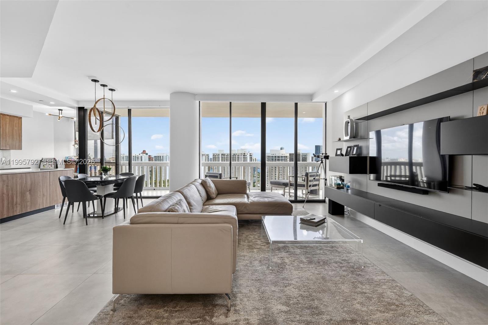 1000 ISLAND BL #3107, Aventura FL 33160