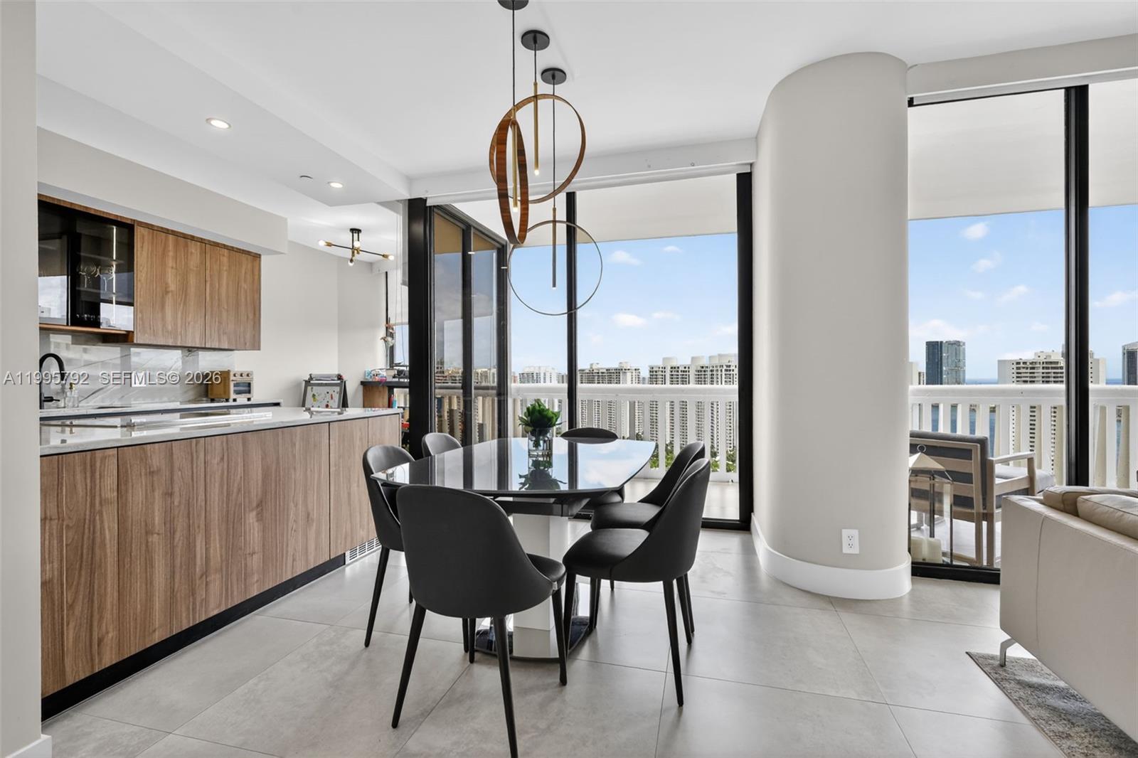 1000 ISLAND BL #3107, Aventura FL 33160