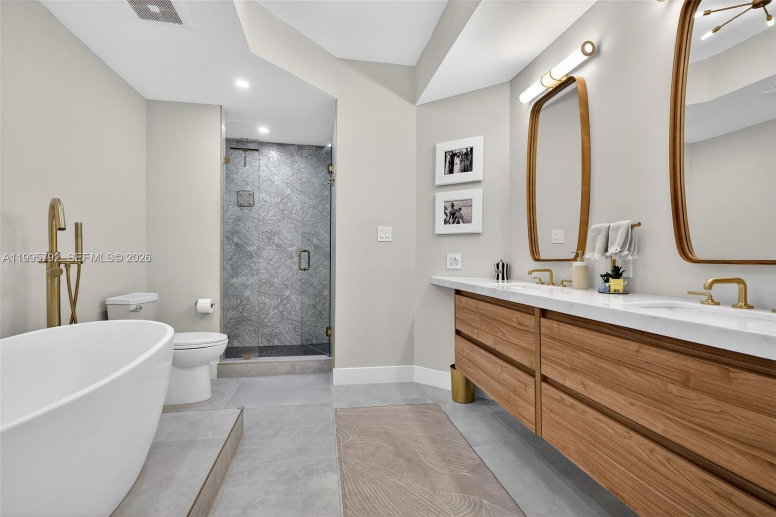 1000 ISLAND BL #3107, Aventura FL 33160