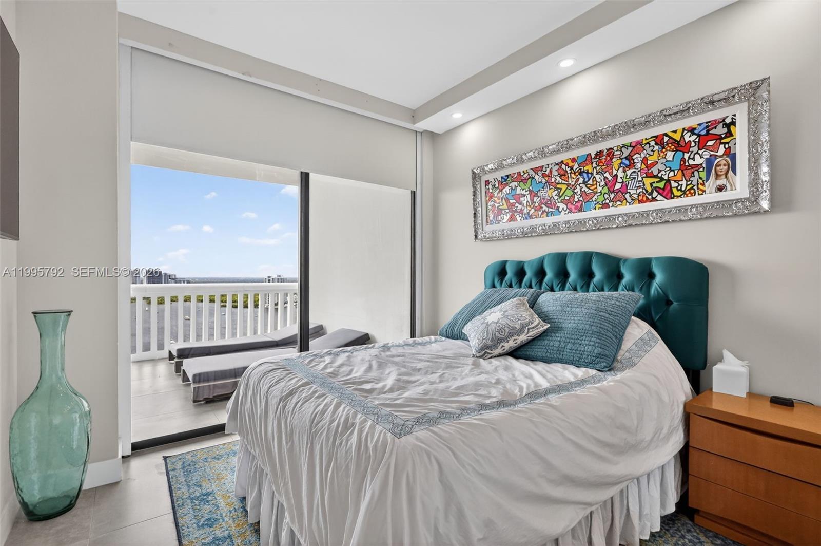 1000 ISLAND BL #3107, Aventura FL 33160