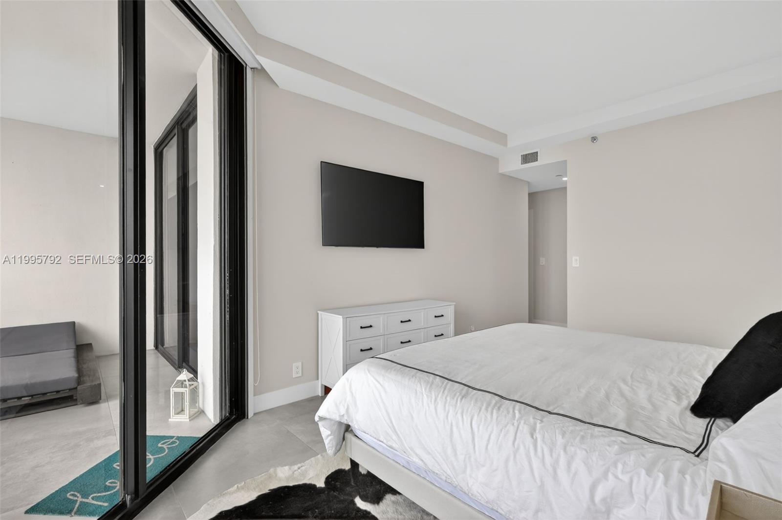 1000 ISLAND BL #3107, Aventura FL 33160