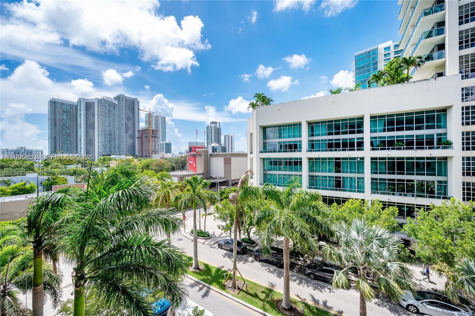 121 NE 34th St #L402, Miami FL 33137