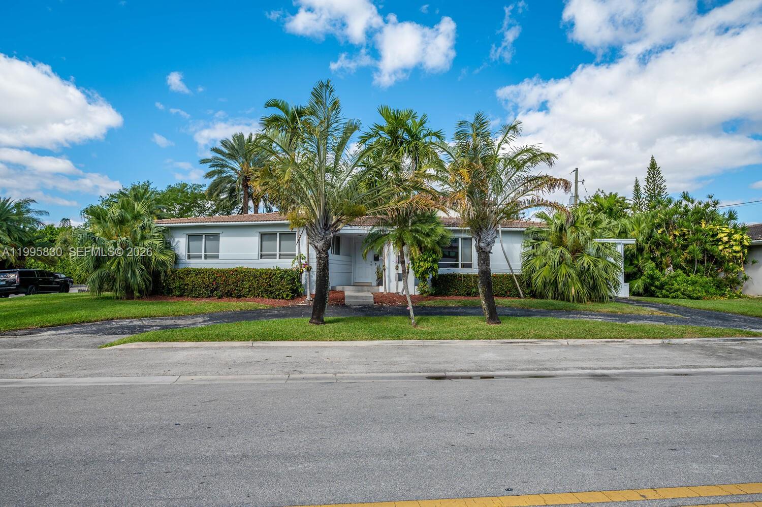 Bay Harbor Islands FL 33154 - A11995830