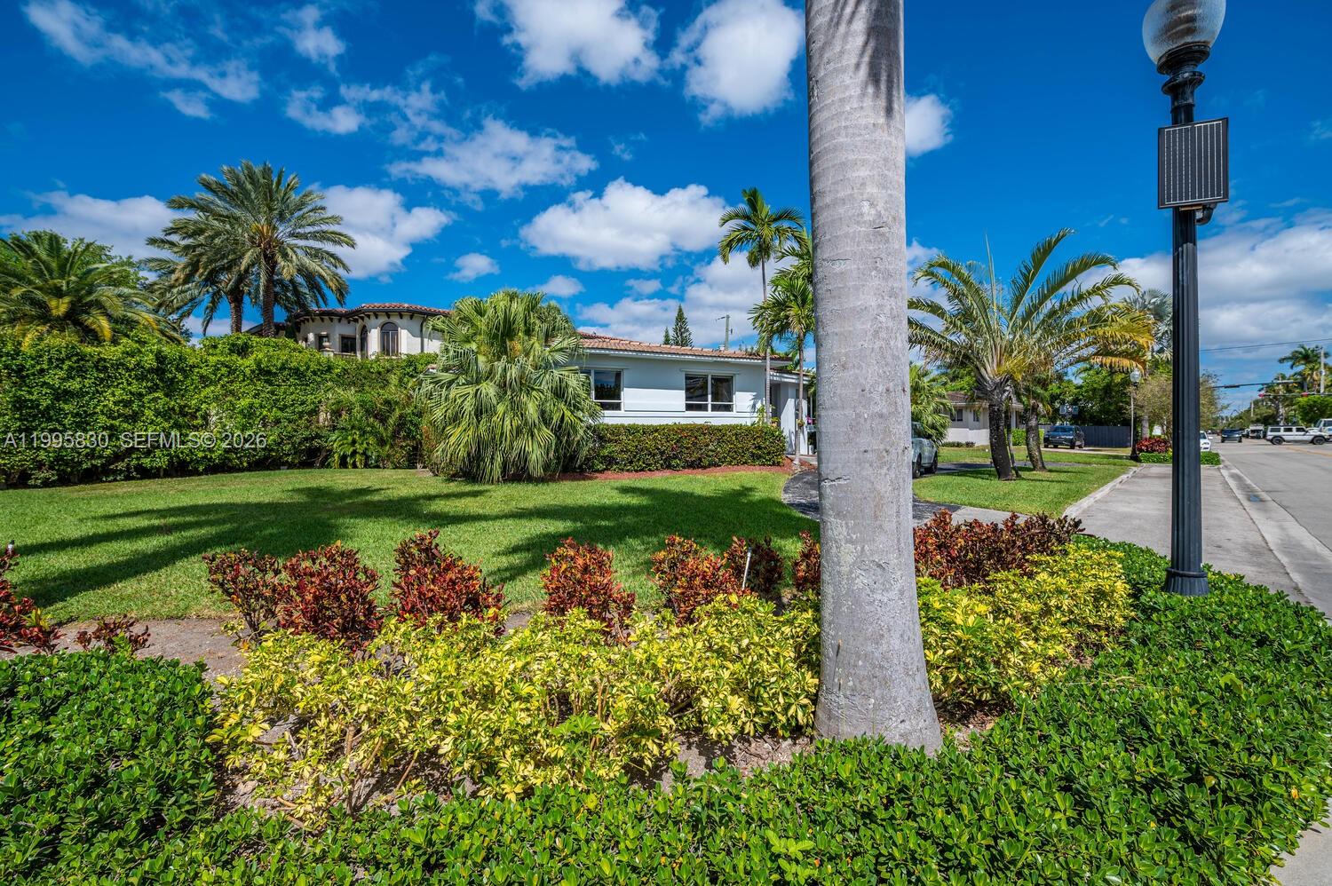 Bay Harbor Islands FL 33154 - A11995830