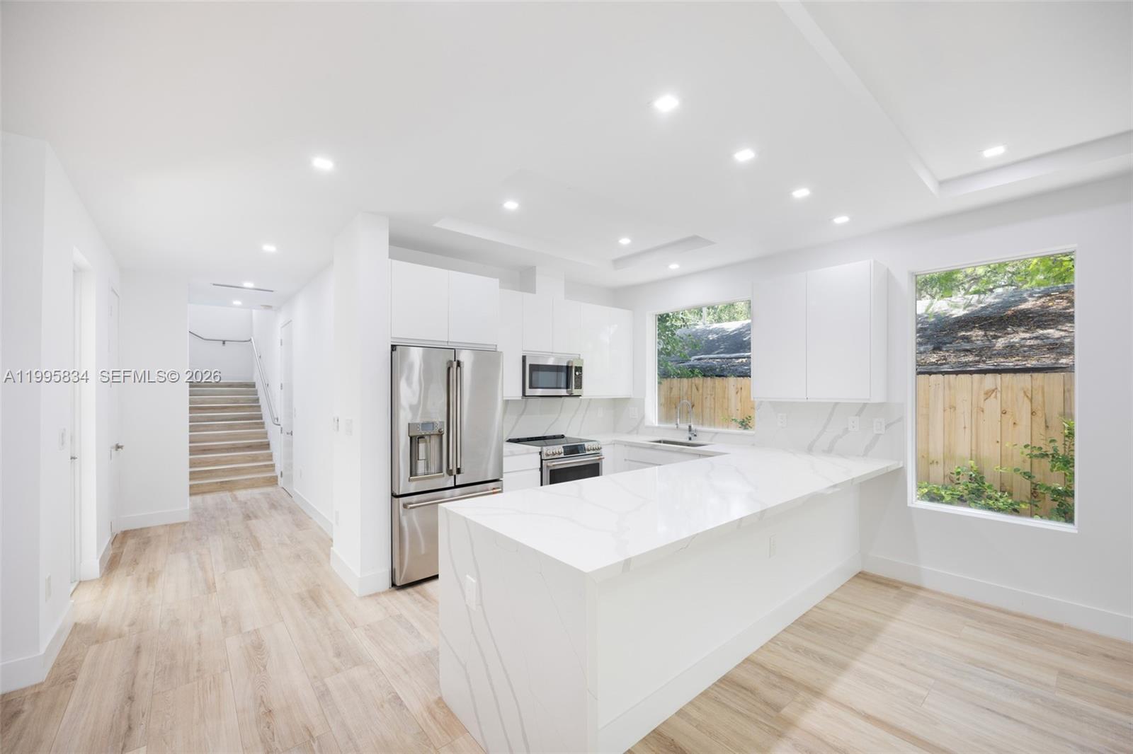 3164 Plaza St, Coconut Grove FL 33133