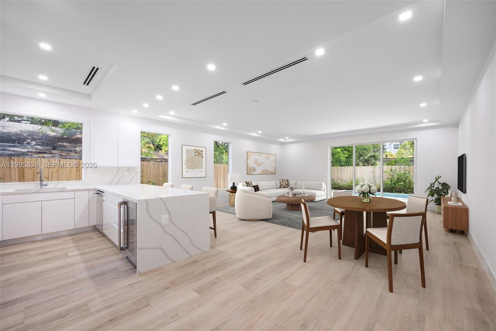 3164 Plaza St, Coconut Grove FL 33133