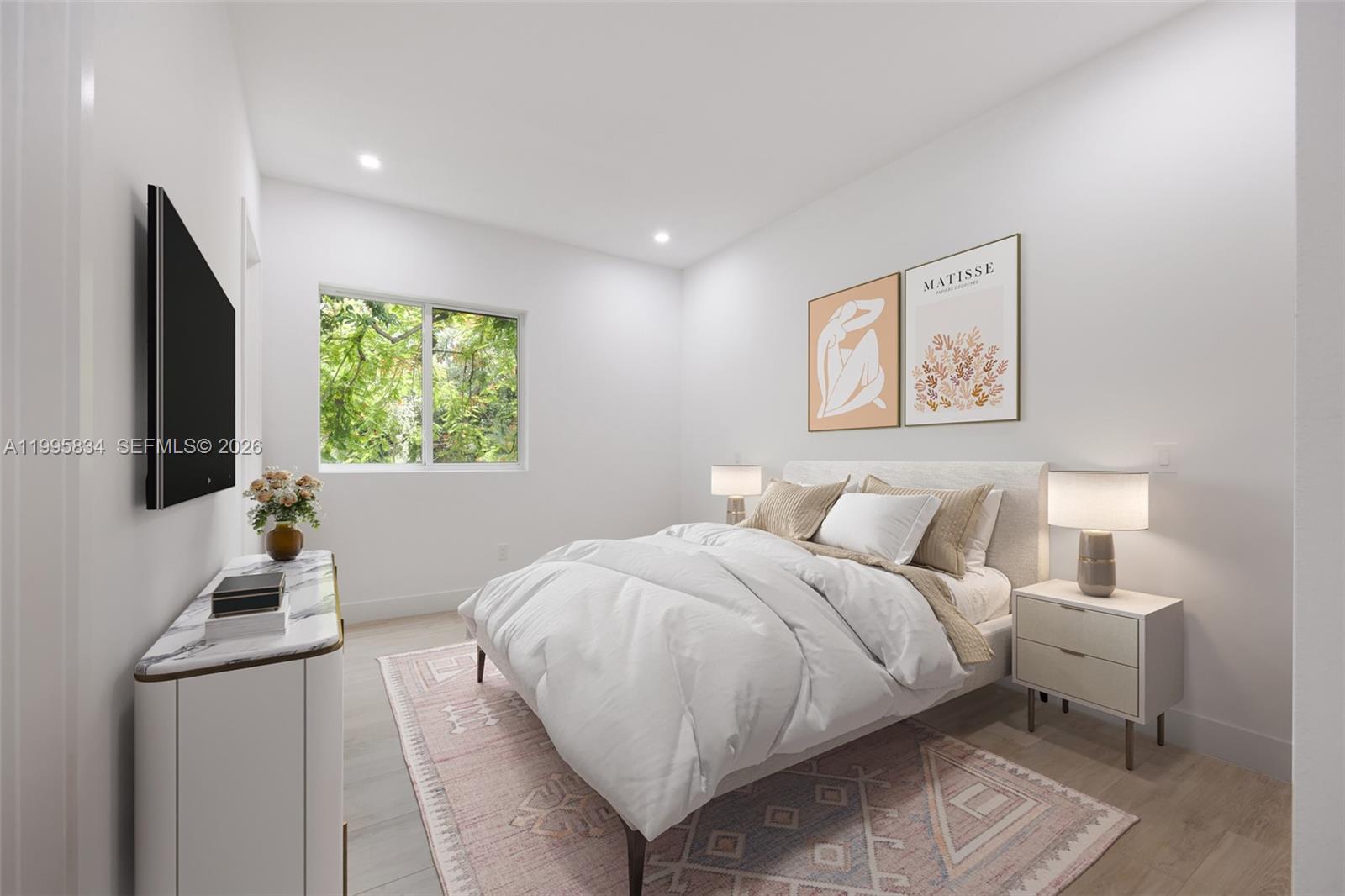 3164 Plaza St, Coconut Grove FL 33133