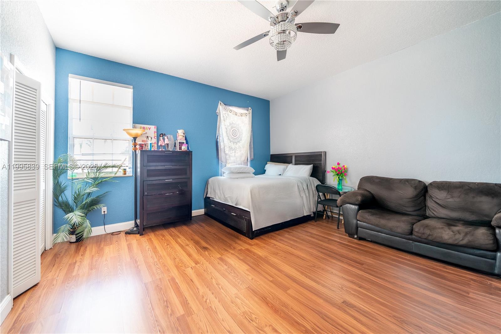 5303 SW 111th Ter, Davie FL 33328
