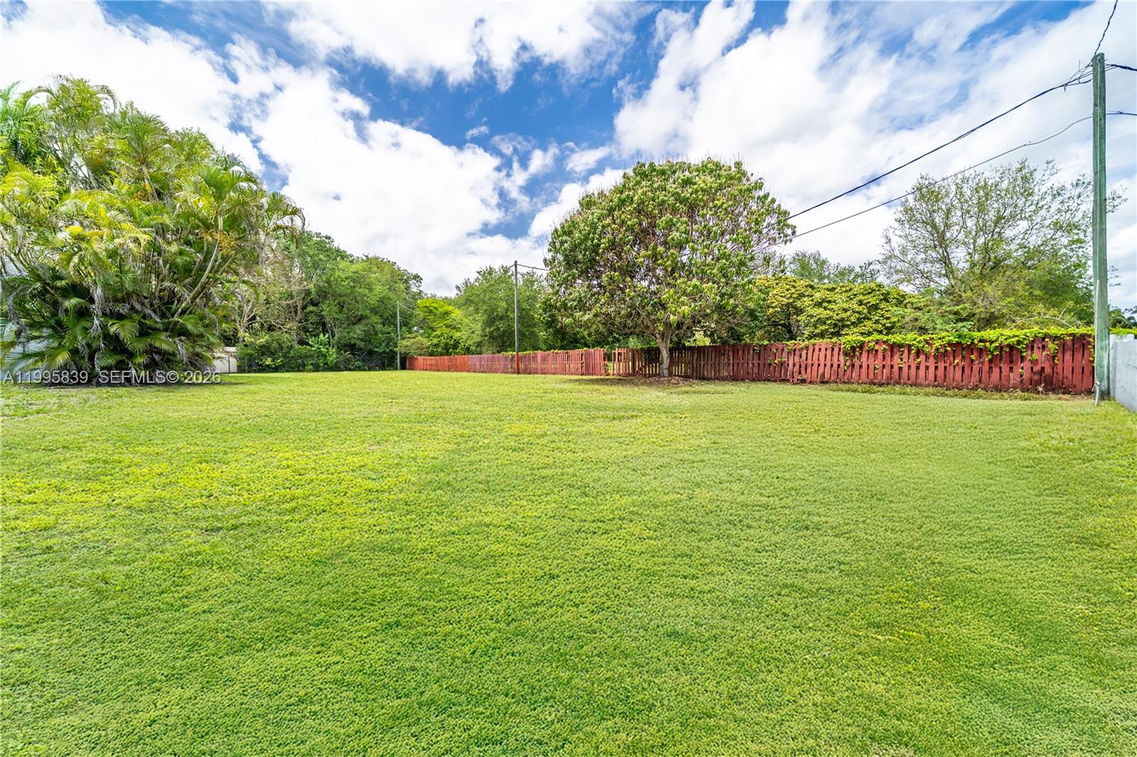 5303 SW 111th Ter, Davie FL 33328