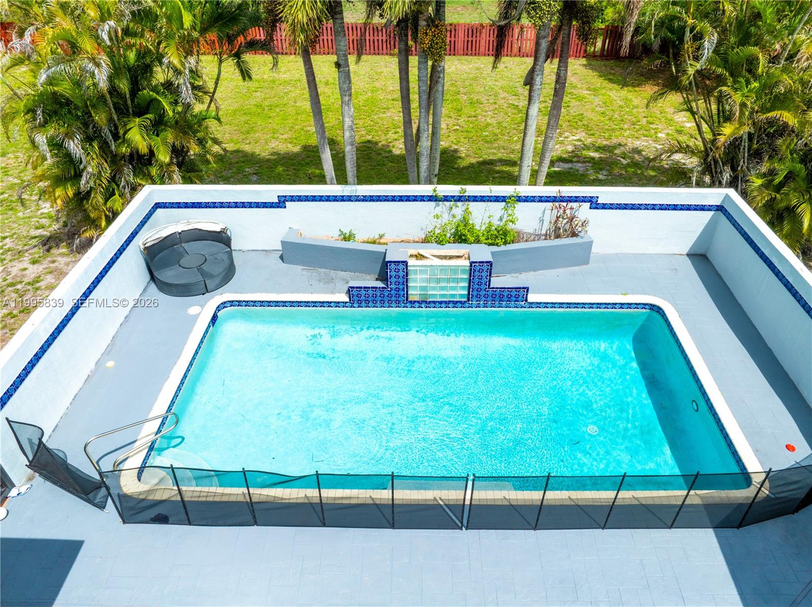5303 SW 111th Ter, Davie FL 33328