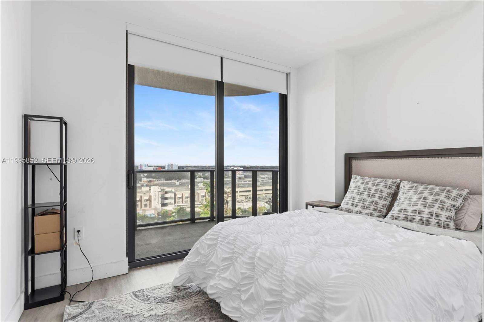 121 NE 34th St #1001, Miami FL 33137