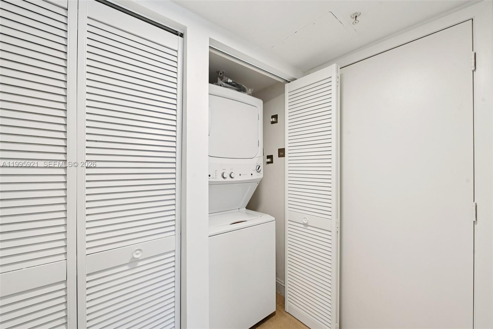 1800 N Bayshore Dr #2811, Miami FL 33132