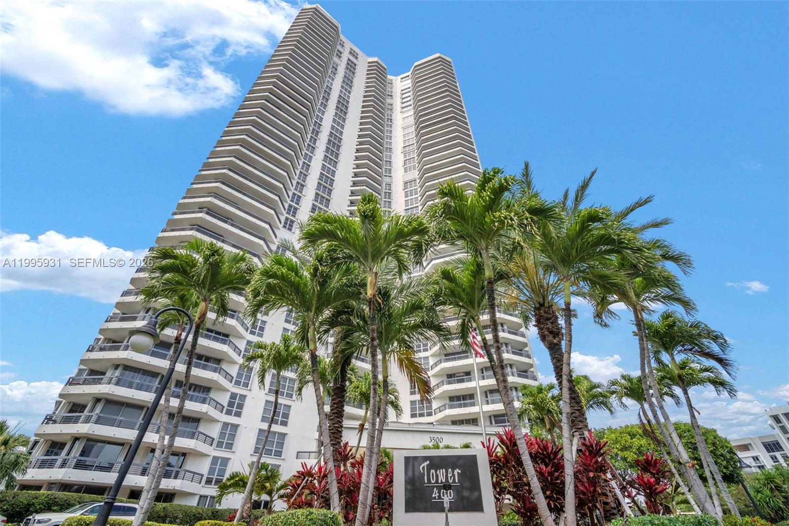 3500 Mystic Pointe Dr #3001, Aventura FL 33180