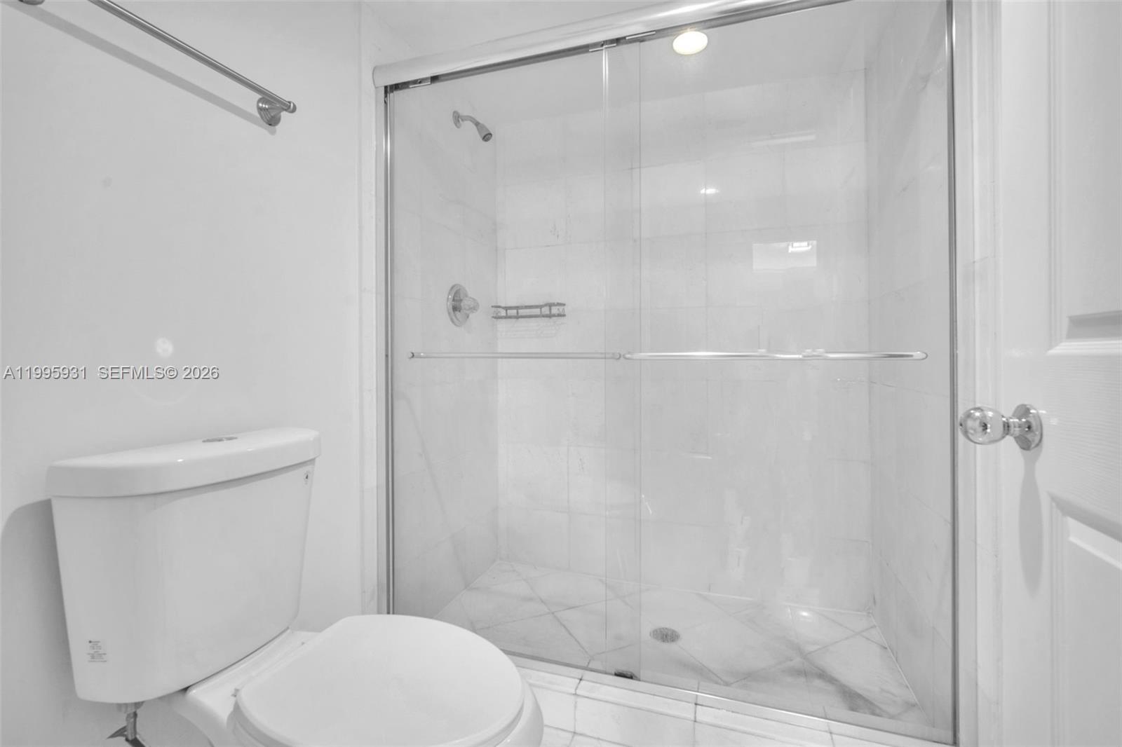 3500 Mystic Pointe Dr #3001, Aventura FL 33180