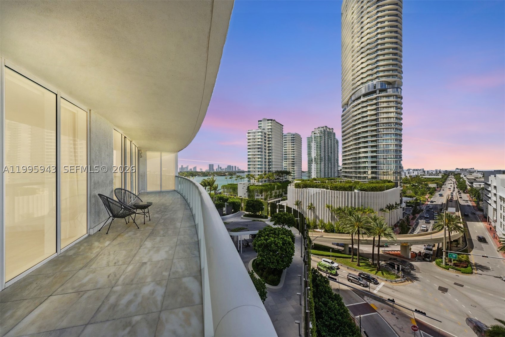 450 Alton Rd #910, Miami Beach FL 33139