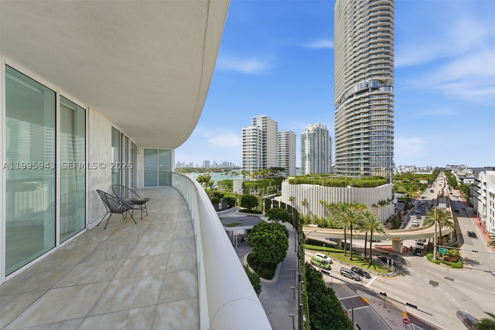 450 Alton Rd #910, Miami Beach FL 33139