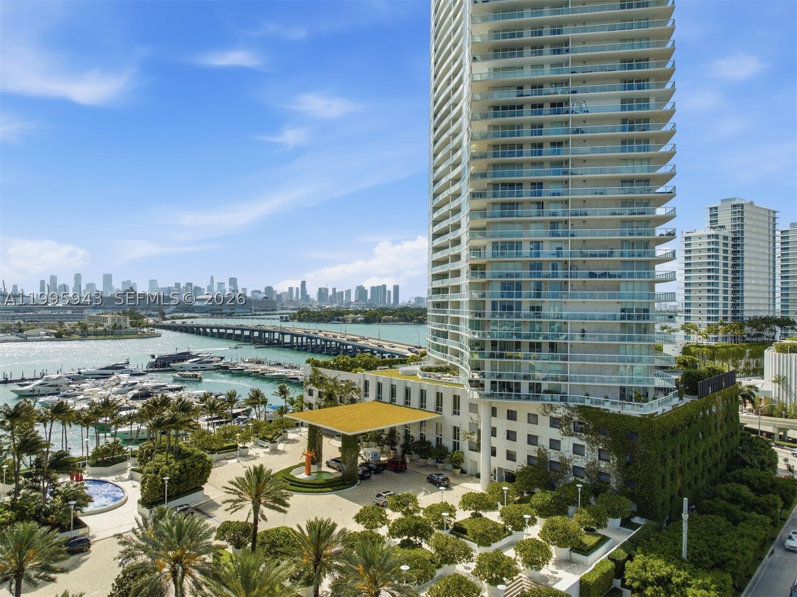 450 Alton Rd #910, Miami Beach FL 33139