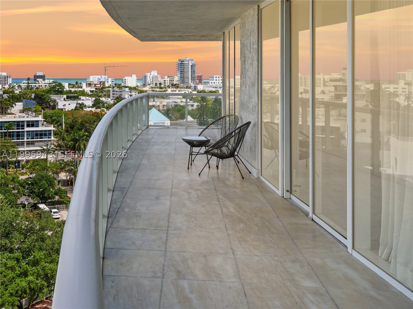 450 Alton Rd #910, Miami Beach FL 33139