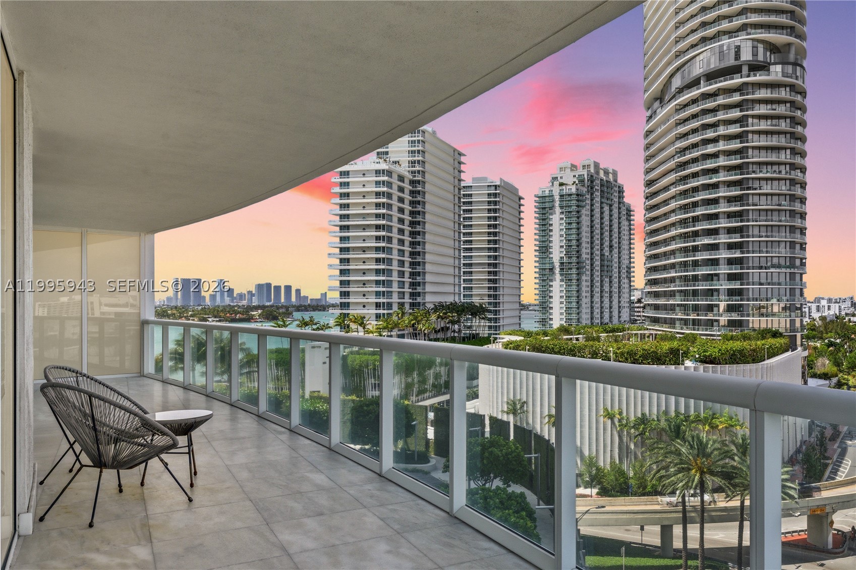 450 Alton Rd #910, Miami Beach FL 33139