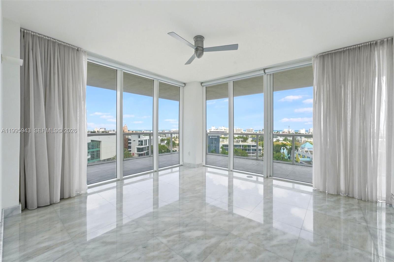 450 Alton Rd #910, Miami Beach FL 33139
