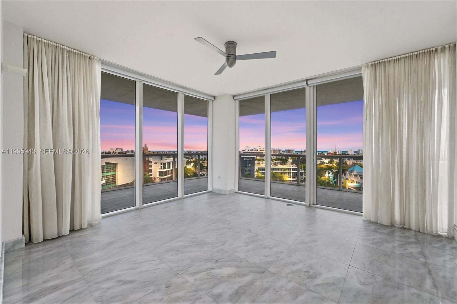 450 Alton Rd #910, Miami Beach FL 33139