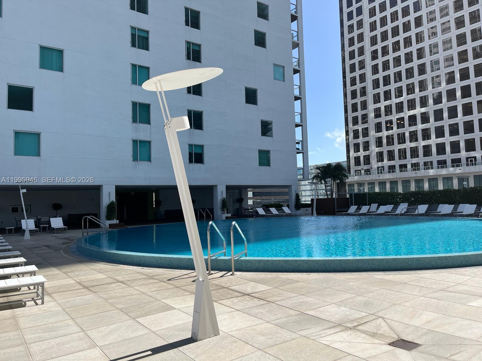 55 SE 6th St #2005, Miami FL 33131