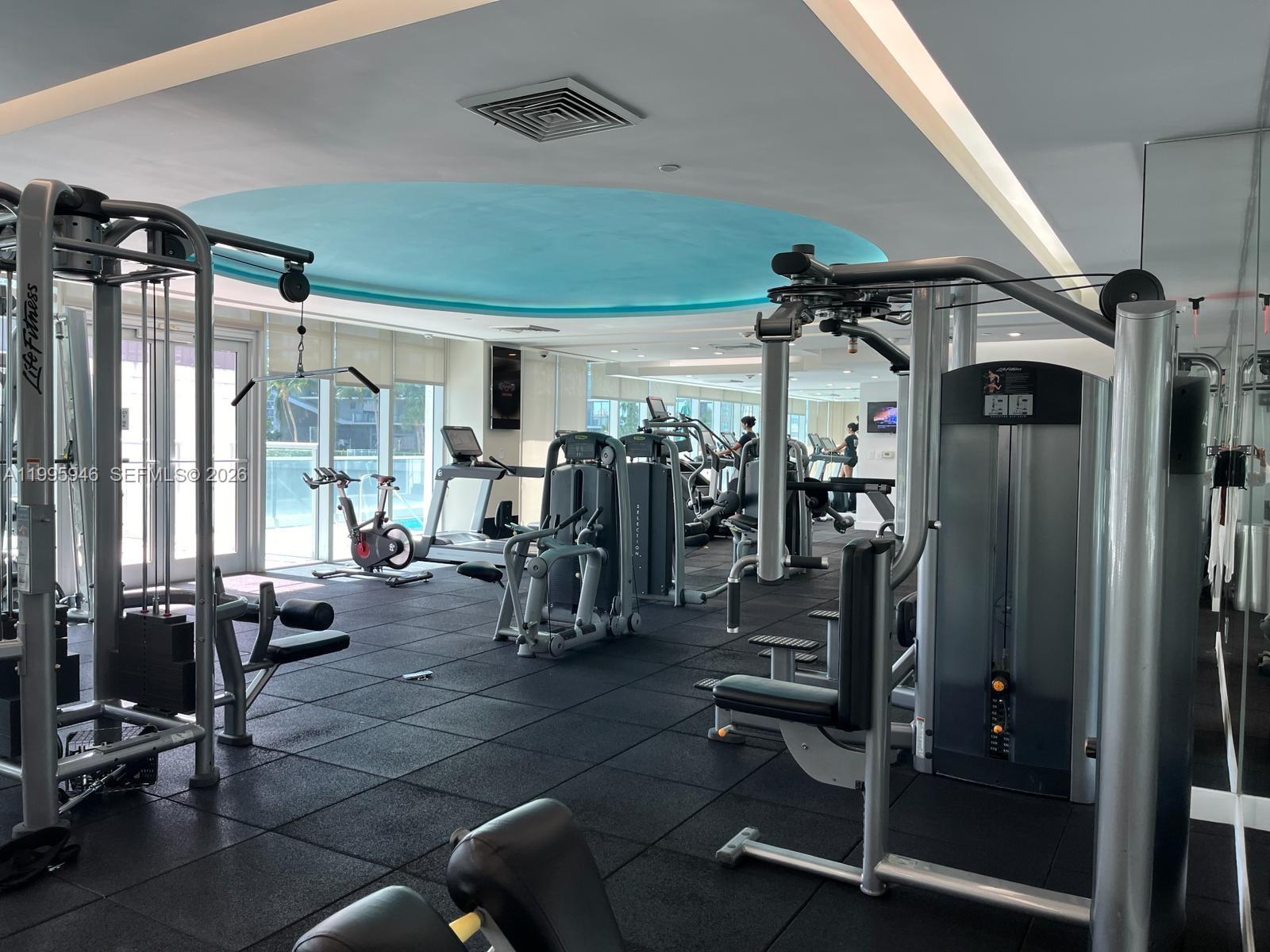 55 SE 6th St #2005, Miami FL 33131