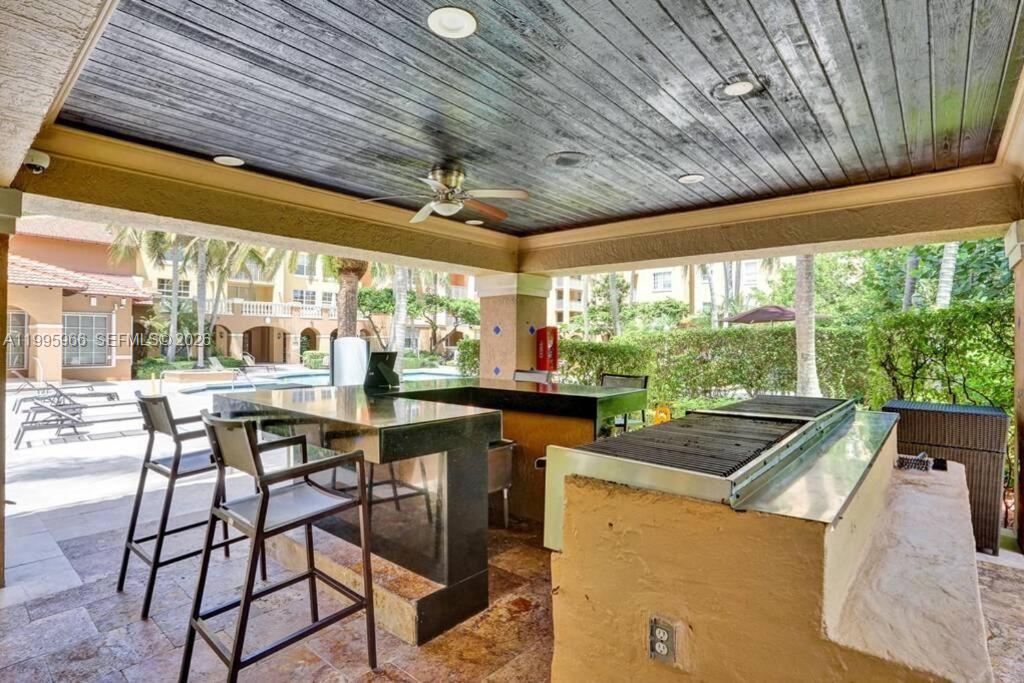 19801 E Country Club Dr #4301, Aventura FL 33180