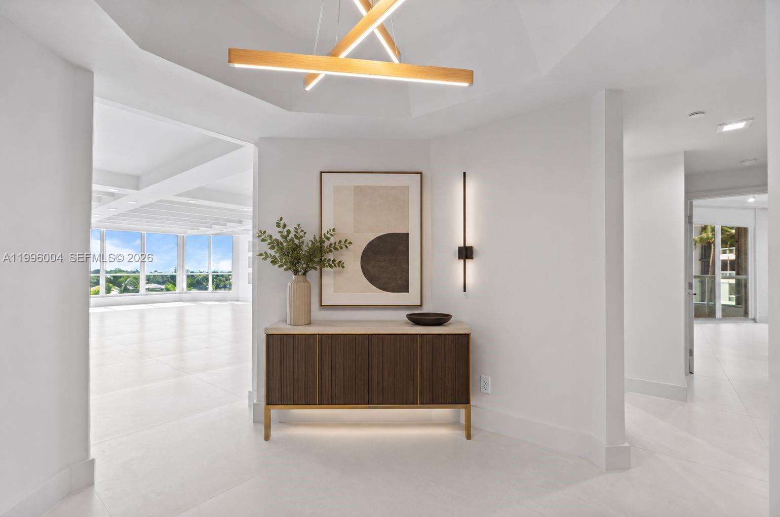 21150 Point Pl #701, Aventura FL 33180