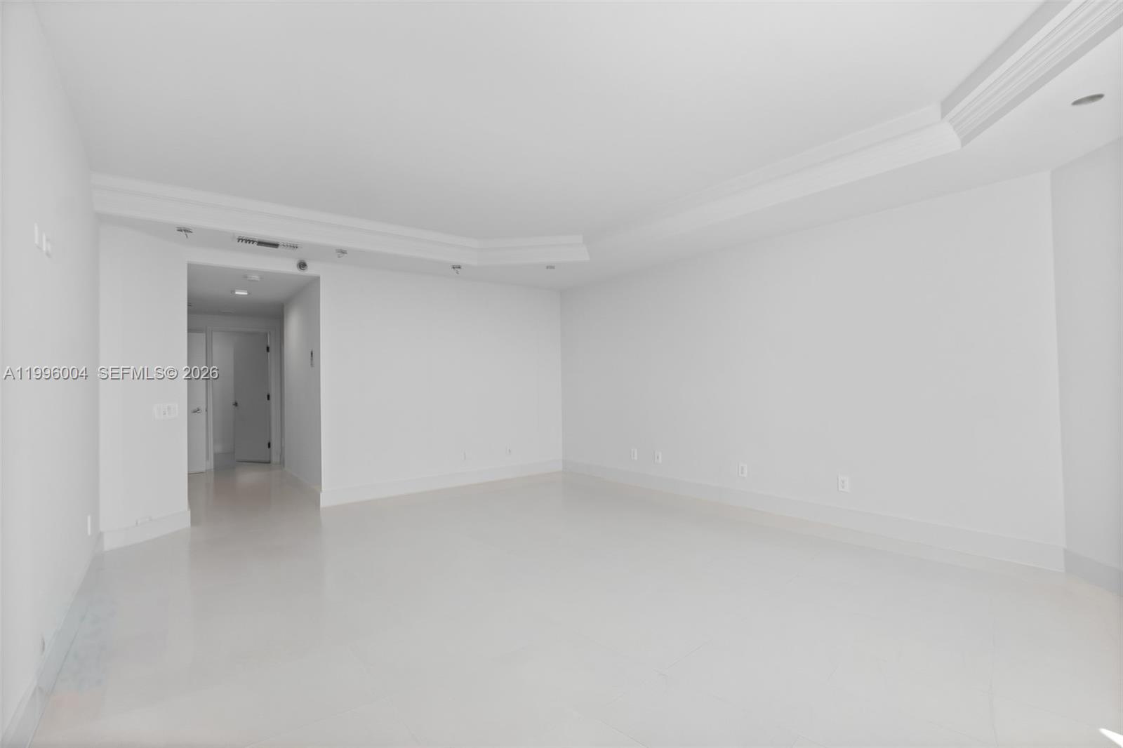 21150 Point Pl #701, Aventura FL 33180