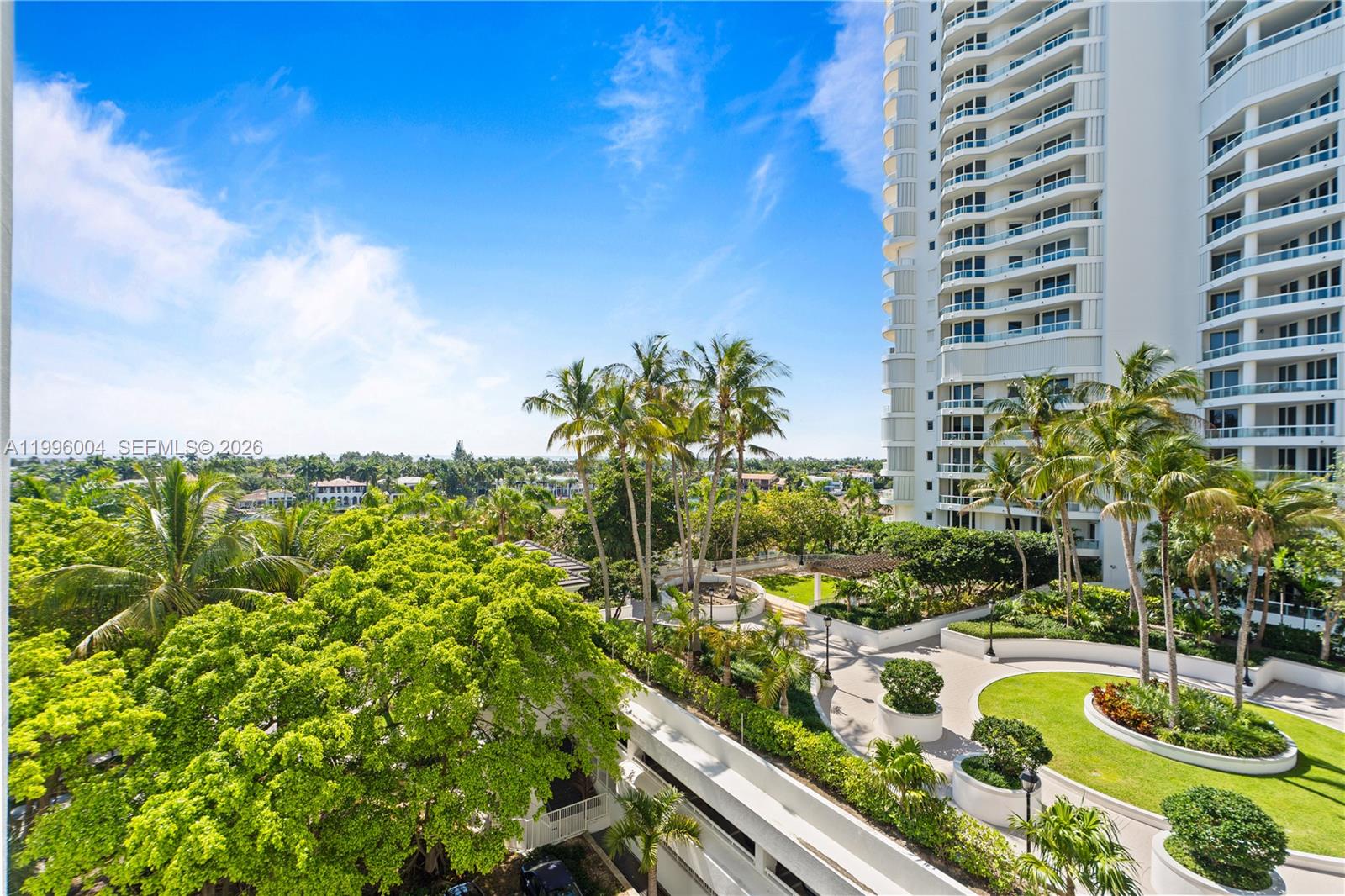 21150 Point Pl #701, Aventura FL 33180