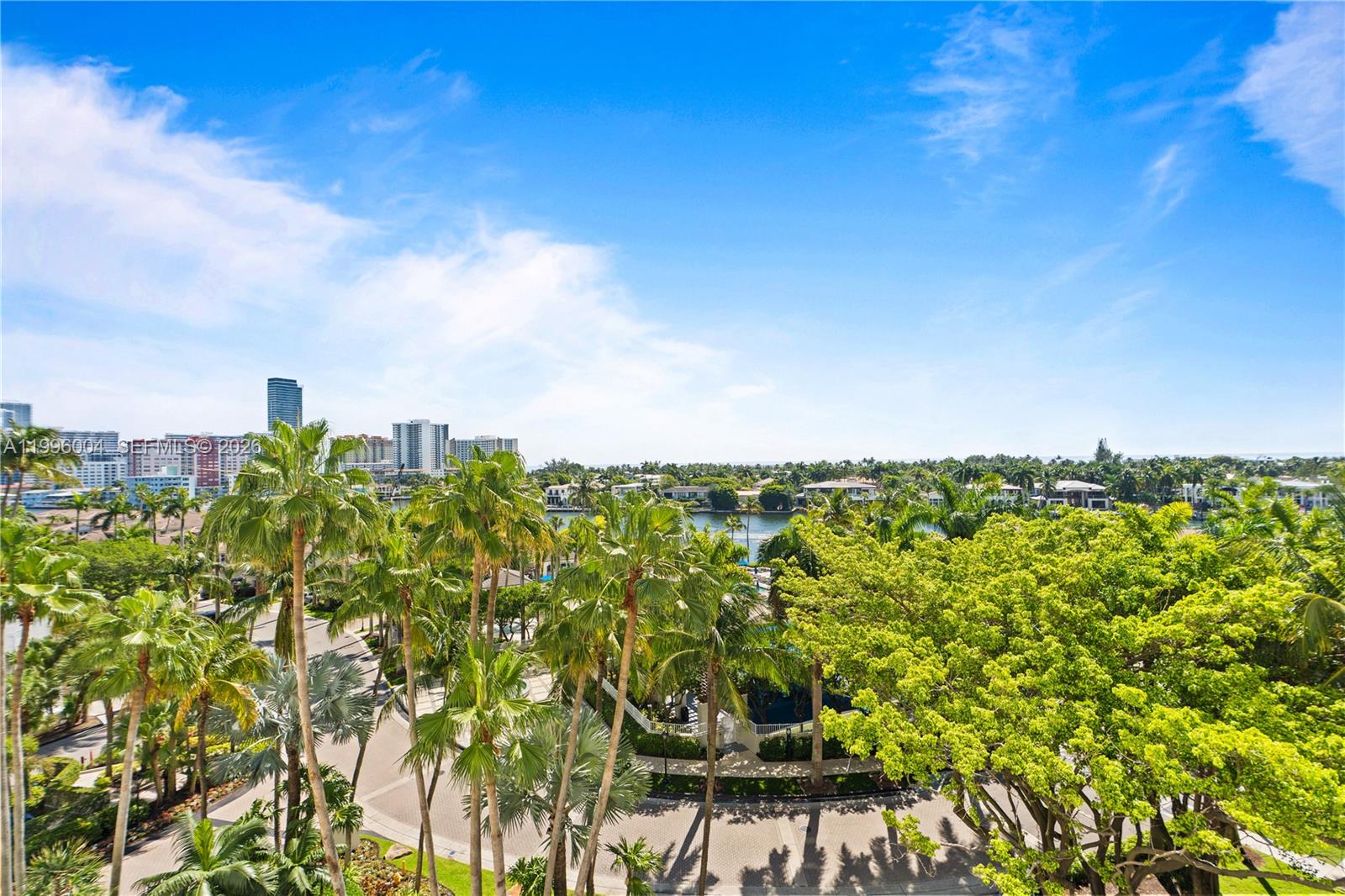 21150 Point Pl #701, Aventura FL 33180