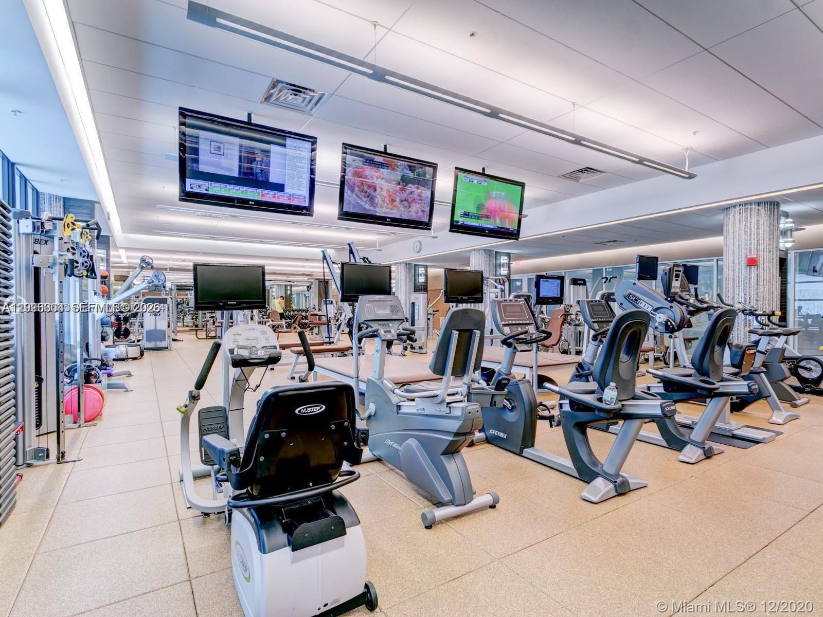 21150 Point Pl #701, Aventura FL 33180