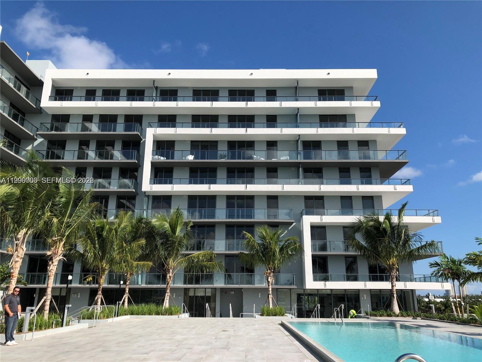 2960 NE 207th St #1101, Aventura FL 33180