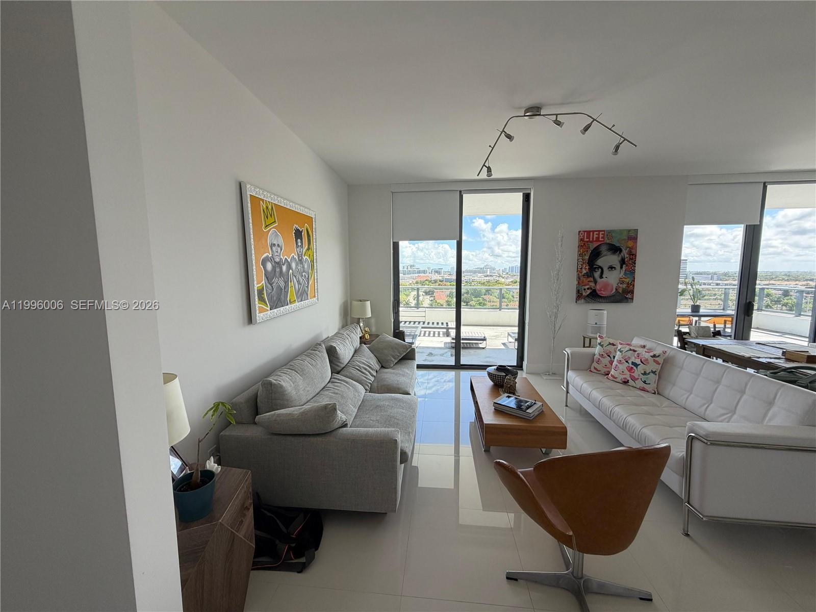 2960 NE 207th St #1101, Aventura FL 33180