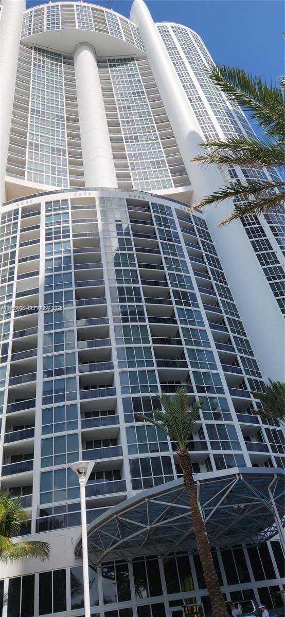 18201 Collins Ave #4305, Sunny Isles Beach FL 33160