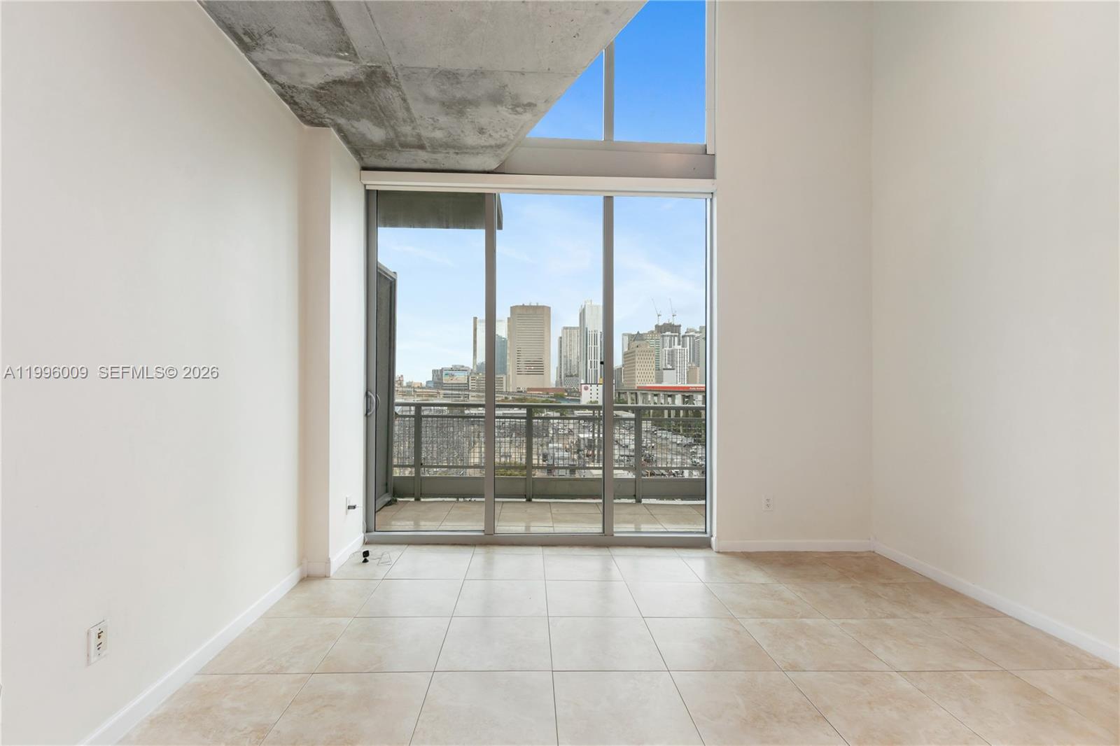690 SW 1st Ct #1017, Miami FL 33130