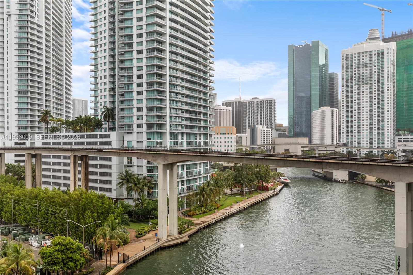 690 SW 1st Ct #1017, Miami FL 33130