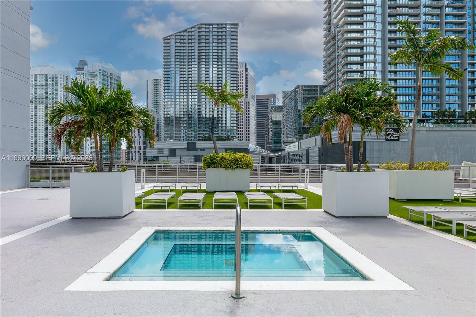 690 SW 1st Ct #1017, Miami FL 33130