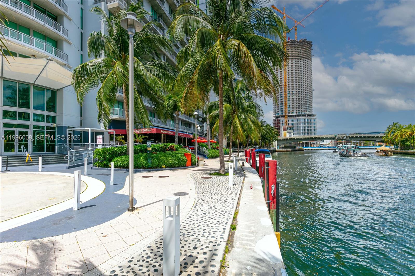 690 SW 1st Ct #1017, Miami FL 33130