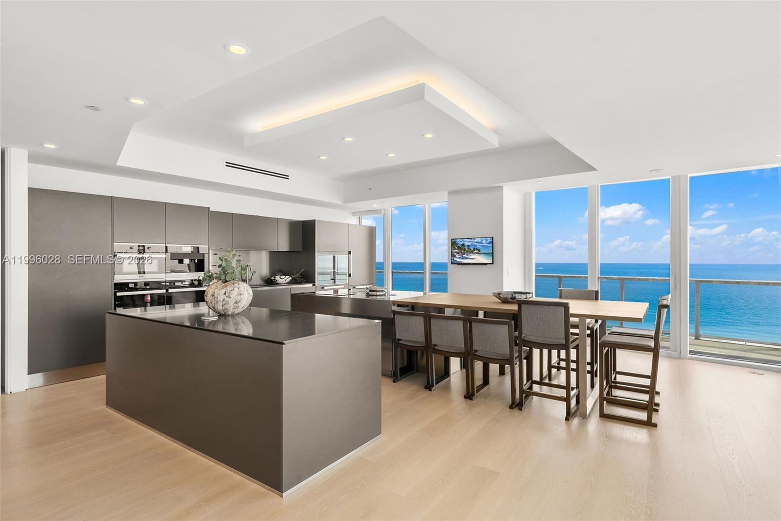100 S Pointe Dr #1906/07, Miami Beach FL 33139