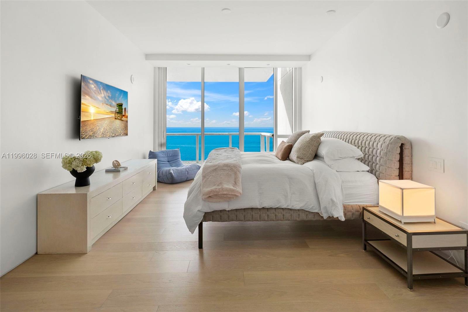 100 S Pointe Dr #1906/07, Miami Beach FL 33139