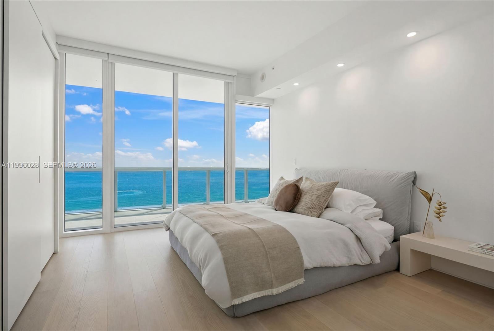 100 S Pointe Dr #1906/07, Miami Beach FL 33139
