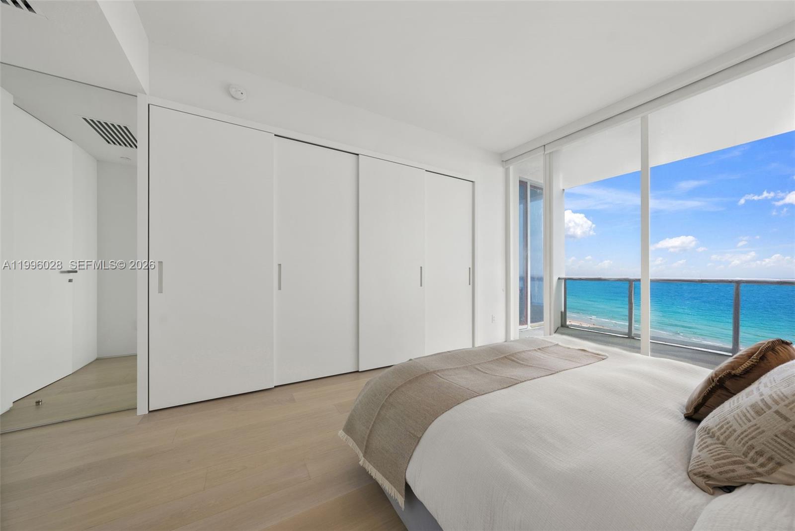 100 S Pointe Dr #1906/07, Miami Beach FL 33139