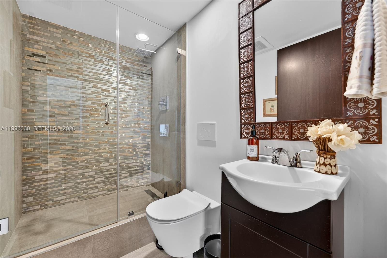 3951 S Ocean Dr #1803, Hollywood FL 33019