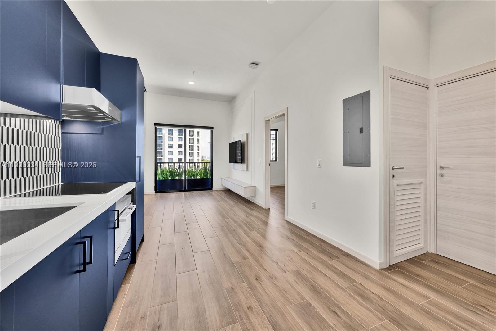 4220 Laguna St #803, Coral Gables FL 33146
